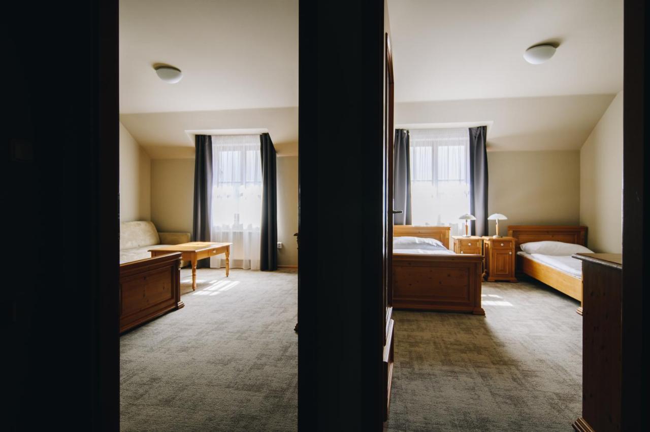 Kounicky Dvur Hotel Dolní Kounice Eksteriør billede